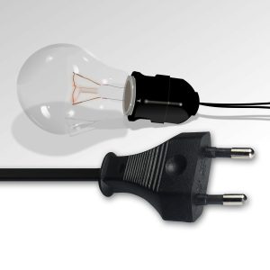 Lampy do ogrodu: funkcjonalne i trwałe oświetlenie zewnętrzne