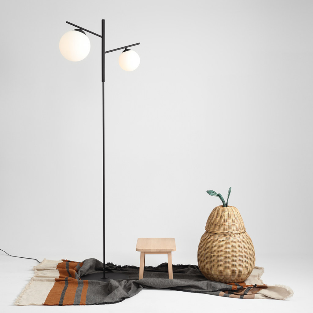 Jak dobrać lampę podłogową?