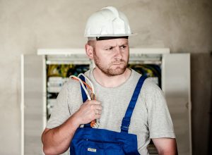 Konserwacja instalacji elektrycznej w praktyce