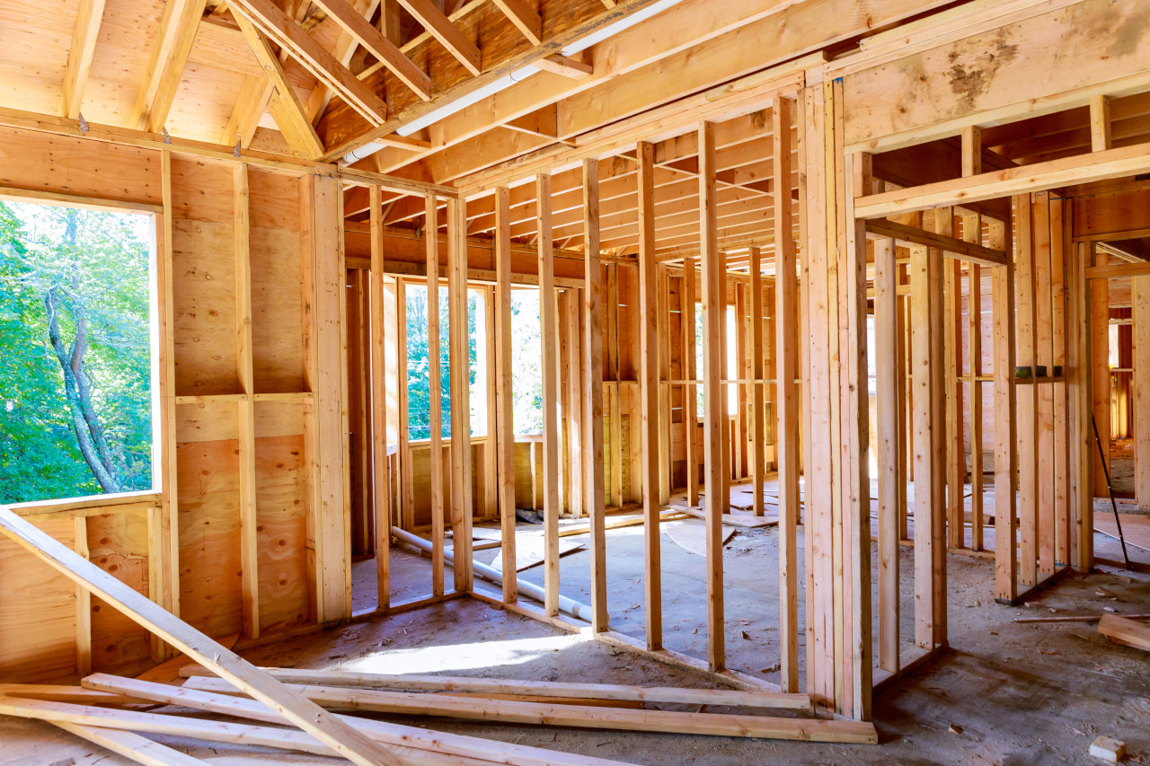 Domy szkieletowe – dlaczego warto w nie zainwestować?