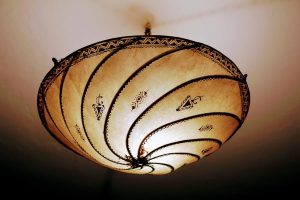 Plafon – mobilna i funkcjonalna lampa do każdego wnętrza!
